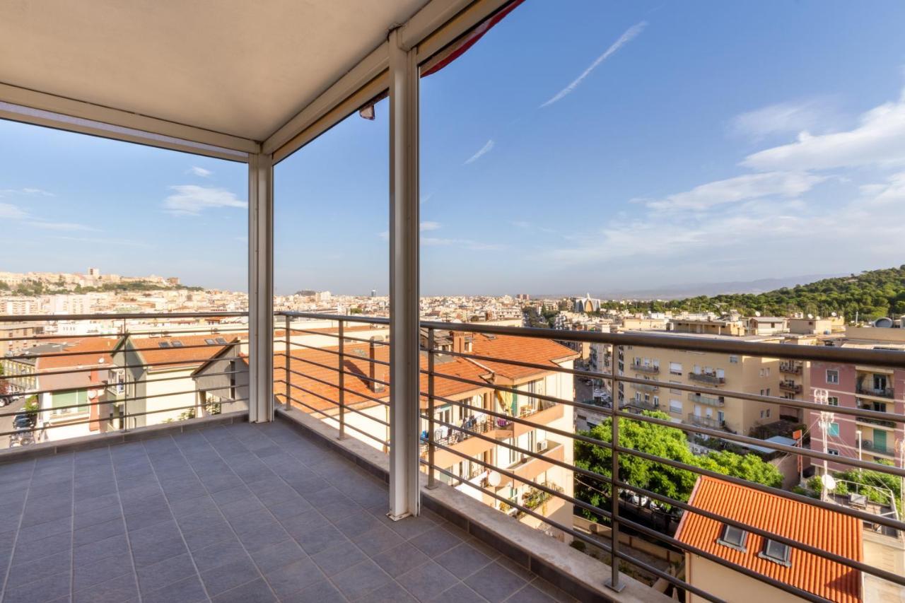 Terrazza61 - Appartamento Con Vista Spettacolare Sulla Citta Di Cagliari Buitenkant foto